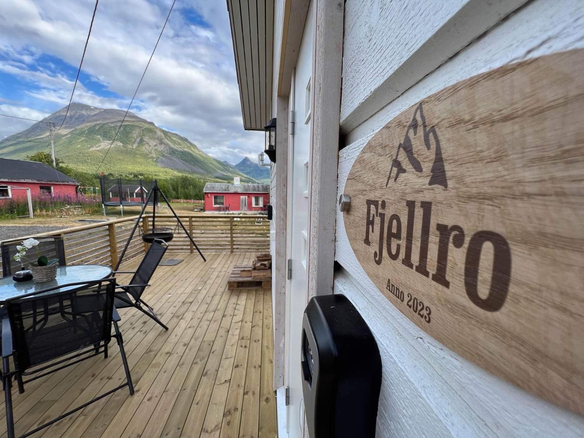Alpan Apartments, Lyngenfjord Olderdalen Ngoại thất bức ảnh