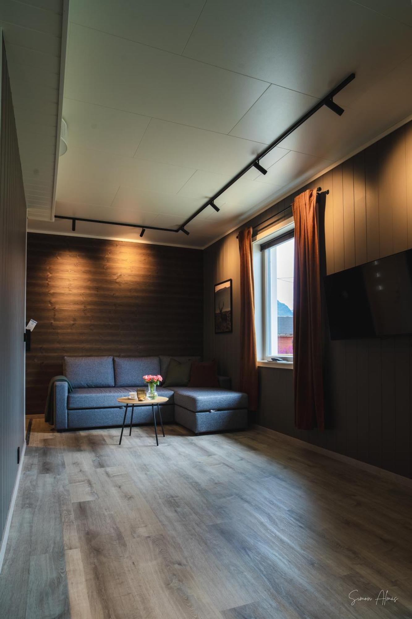 Alpan Apartments, Lyngenfjord Olderdalen Ngoại thất bức ảnh