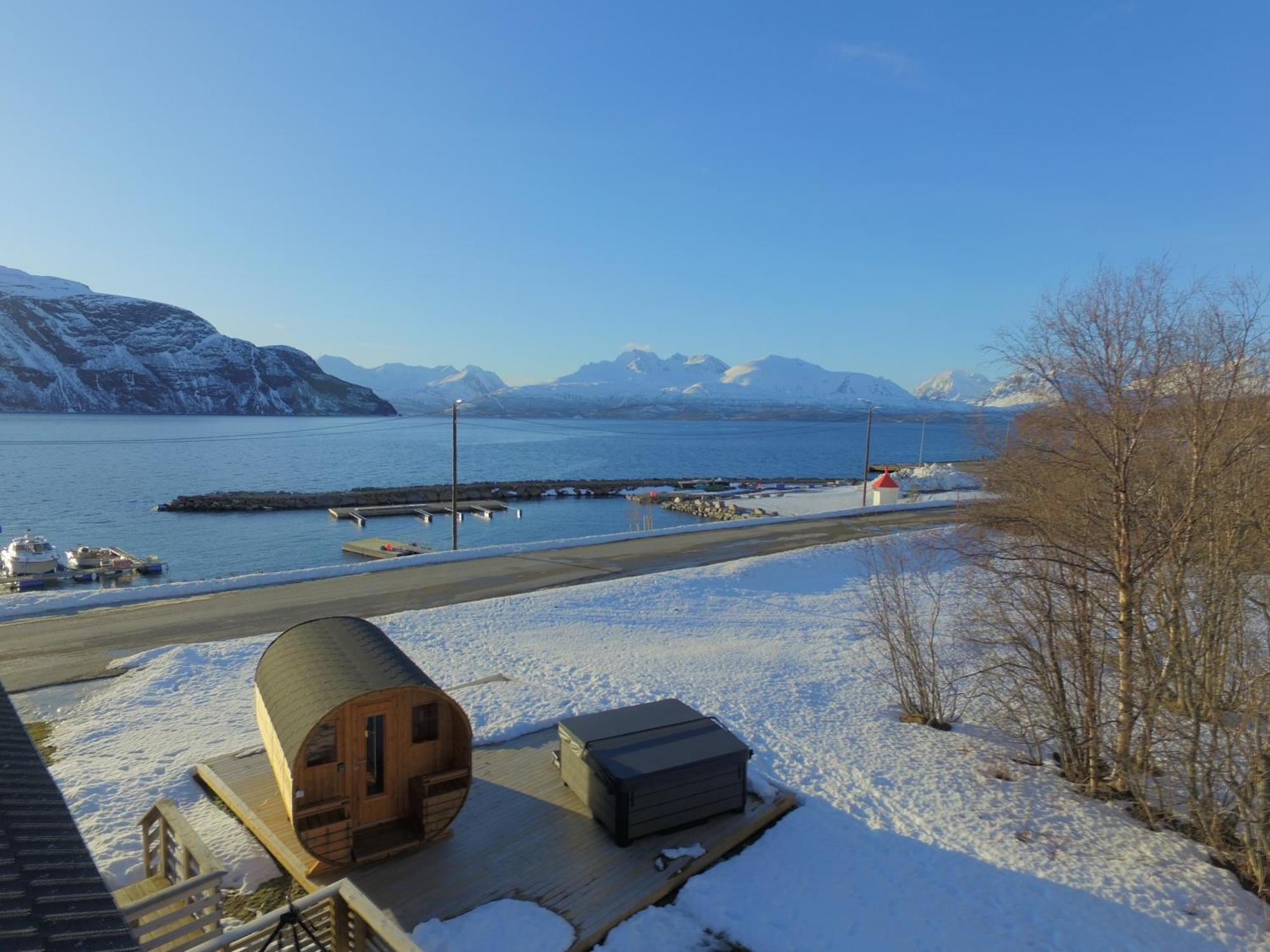 Alpan Apartments, Lyngenfjord Olderdalen Ngoại thất bức ảnh